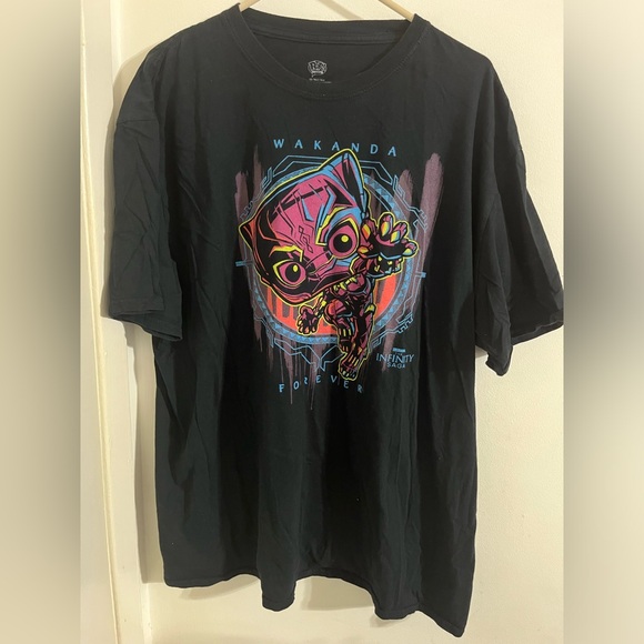 Wakanda Forever - The Infinity Saga Funko POP Tshirt Black Panther - Picture 1 of 4